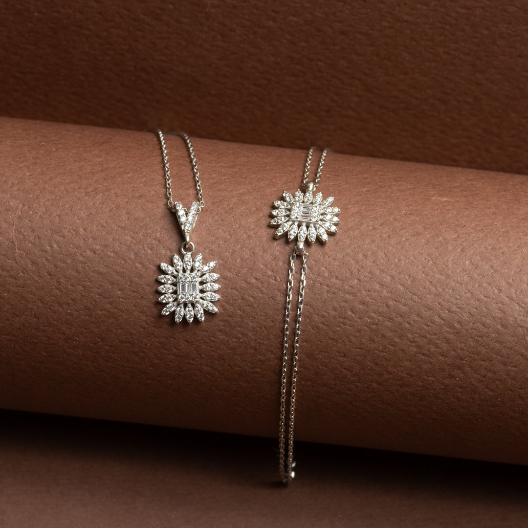 Sun Seal of Simplicity Silver Necklace and Bracelet