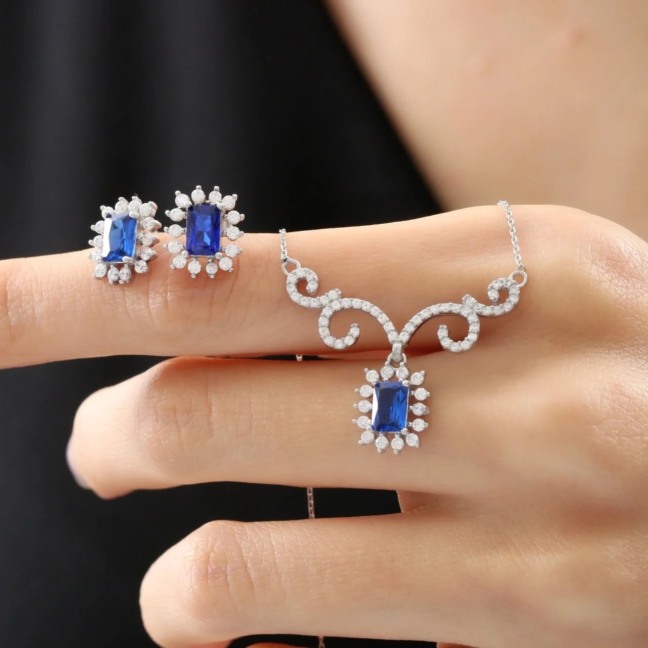 Diamond Mounting Sun of Elegance Synthetic Sapphire Seal of Nobility Silver Mini Set